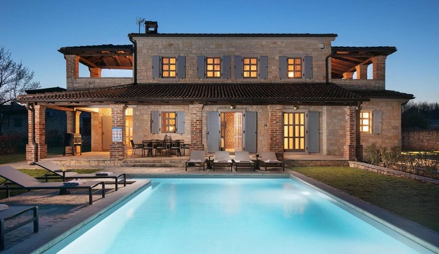 Gorgeous home in Sv. Lovrec