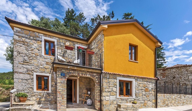 Gorgeous home in Zarecje with WiFi