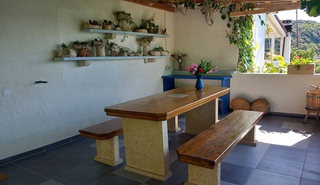 Guest House Green Corner Supetarska Draga - Studio Apartment with Terrace And Sea View in Rab