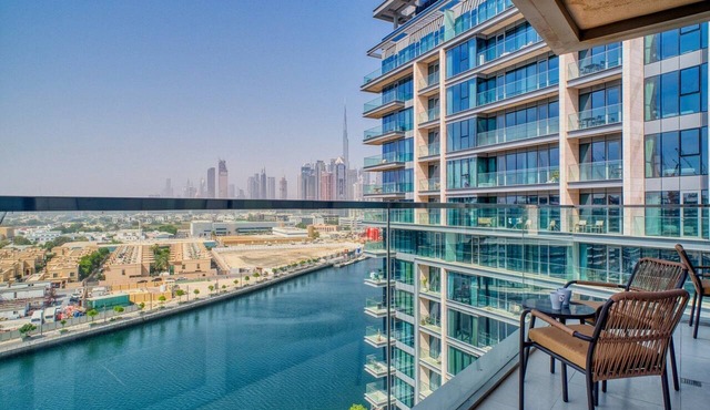 GuestReady - BurjKhalifa & Canal Views|2BR + Maids in Dubai