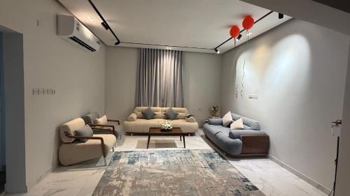 Hamsat Suite in Fanjah