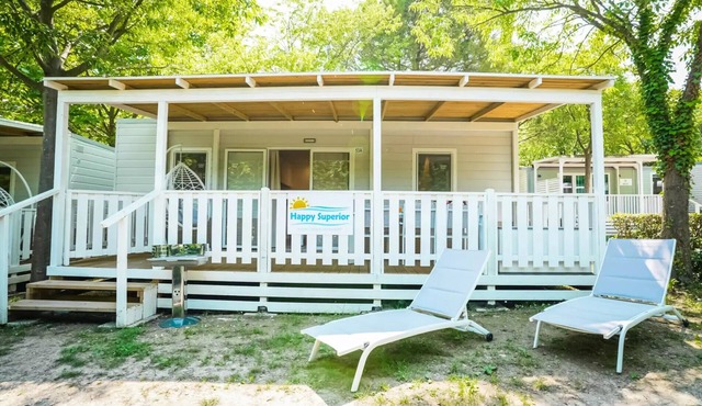 Happy Supéri Mobile Homeeur 4 -Room, Sleeps 7 in Brezice