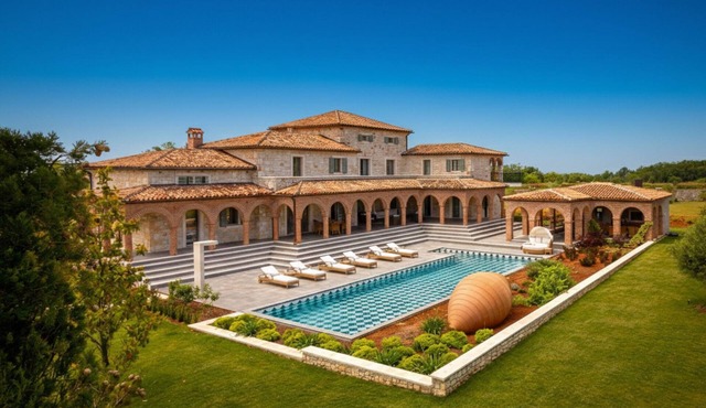 Historic Tuscan Mansion in Istria with Pool