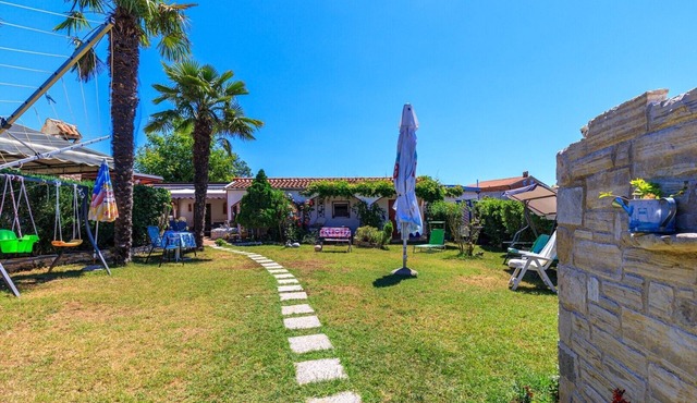 Holiday Apartment Hacienda in Central Istria