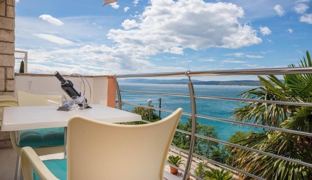 Holiday apartment Dramalj for 2 - 4 persons with 2 bedrooms - Holiday apartment