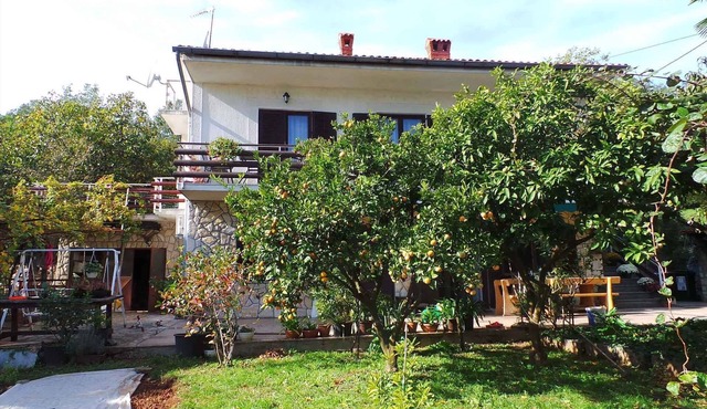 Holiday apartment in a quiet location with a large terrace