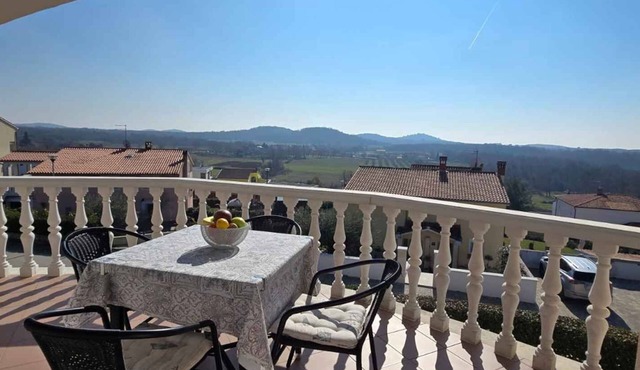 Holiday apartment mit Terrasse
