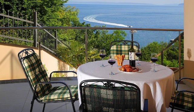 Holiday apartment Opatija for 1 - 2 persons with 1 bedroom - Holiday apartment in one or multi-famil in Opatija
