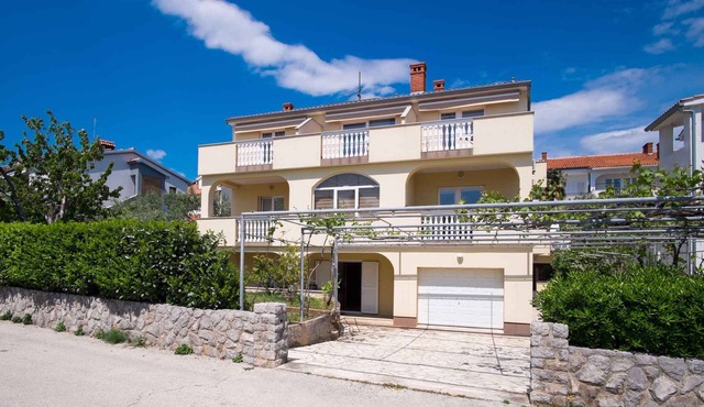Holiday apartment with airconditioning in Krk