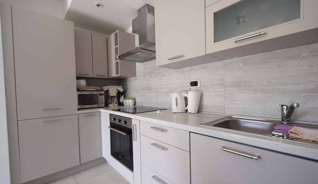 Holiday apartment with balcony and wifi
