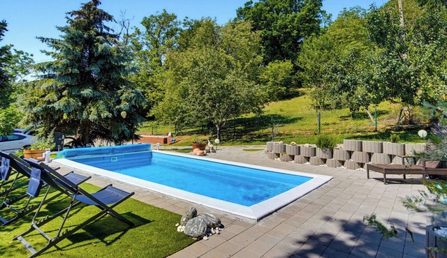 Holiday Home With Pool And Wellness, Sveti Ivan Zelina, Croatia