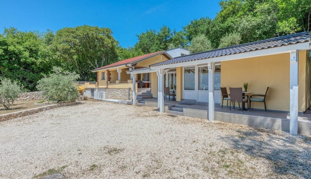 Holiday Home in Tribanj Kru?ica