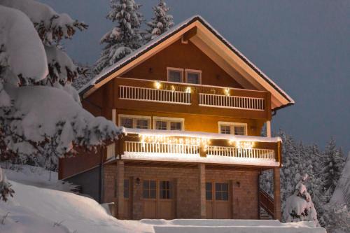 Holiday Home Kuća za odmor LEA - Ravna Gora in Ravna Gora
