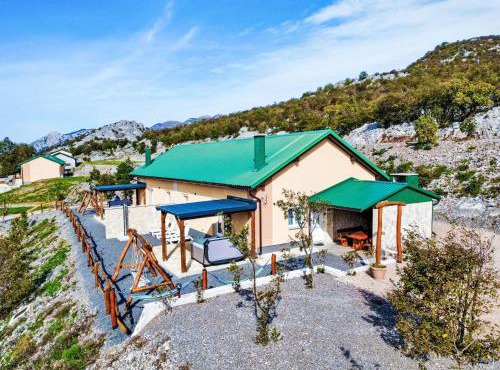 Holiday Home Lea by Interhome in Cesarica