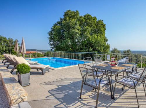 Holiday Home Legović by Interhome in Kaštelir