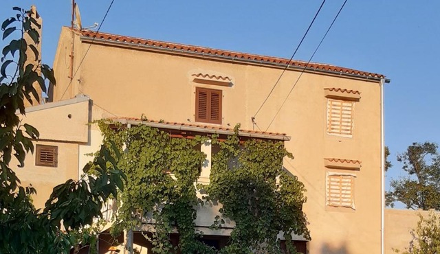 Holiday Home Loznati