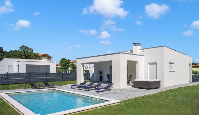 Holiday Home Maris, Labin, Croatia