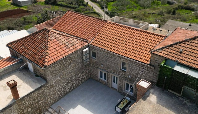 Holiday Home Rosalia - Holiday Home in Gruda