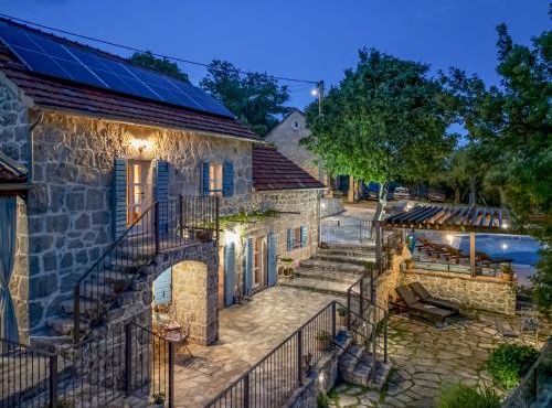 Holiday Home Sonja by Makarska Exklusiv in Vrgorac