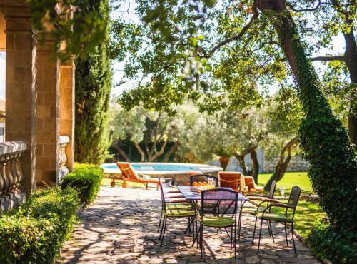 Holiday Home Traditionelles Steinhaus mit privatem beheiztem Pool by Interhome in Čilipi