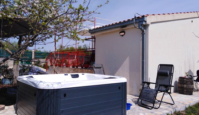 Holiday home with hot tub Srijane, Zagora (K-22621) in Dugopolje