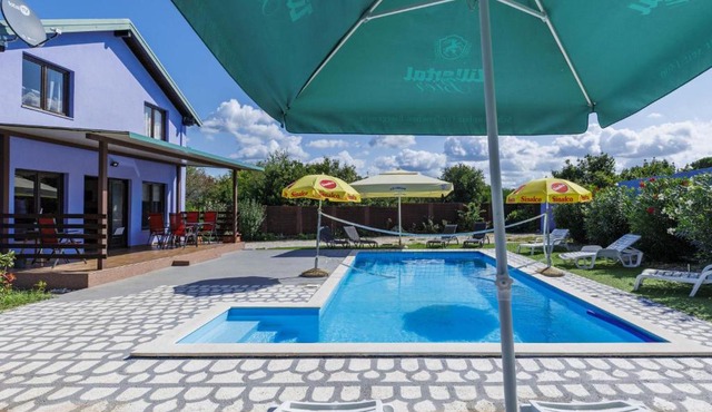 Holiday homes in Materada, Croatia