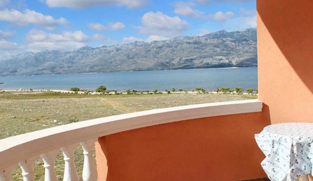 Homerez - Cosy Apartment 34 m² in Ražanac + View