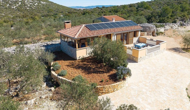 House Pinjol (91561-K1) - Tkon - island Pasman in Tkon - island Pasman