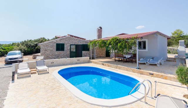 House Plani Rat (44191-K1) - Basina