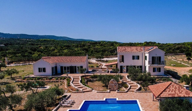in Pučišća mit Privatem Pool by Interhome