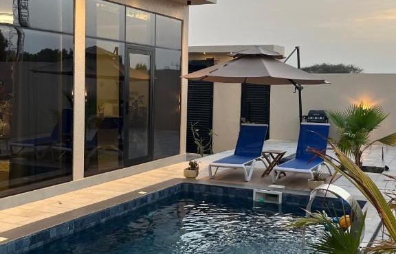 Itlalat Roeya chalet in Barka