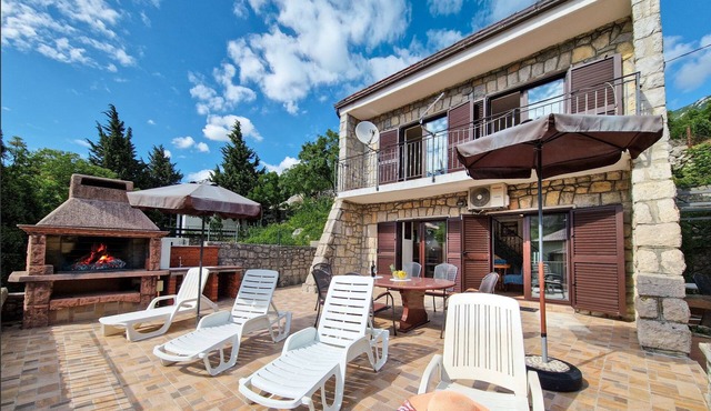 Kamena kuća by Interhome in Karlobag