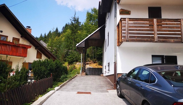 Kranjska Gora Comfortable Apartment with Balcony and Mountain View - Two Bedroom Apartment with Balcony in Kranjska Gora