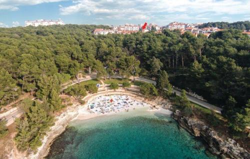 Lara Gortanova Bay in Pula