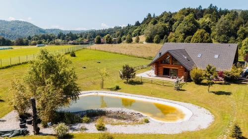 Log Garden Estate in Dobrova-Polhov Gradec