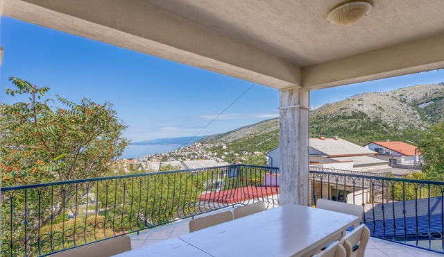 Lovely apartment in Senj with WiFi