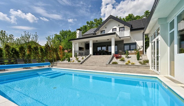 Lovely home in Stubicke Toplice with sauna
