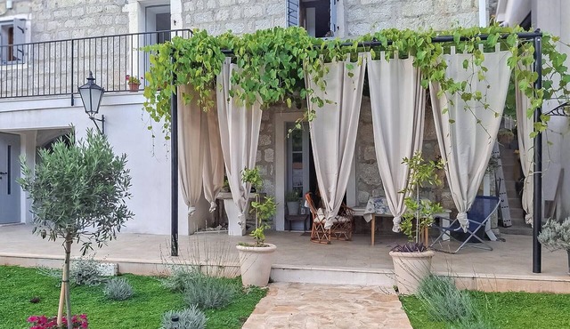 Lovely home in Kucice with house a panoramic view
