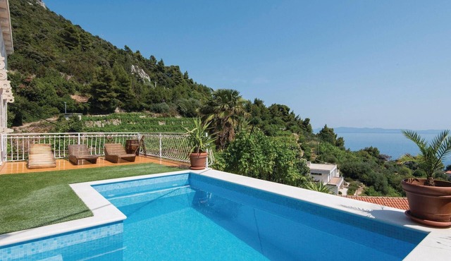 Lovely home in Orebic in Orebic