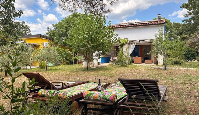 Lovely home in Peroj with house a panoramic view