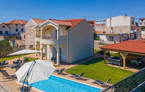 Lovely Home In Pirovac in Pirovac