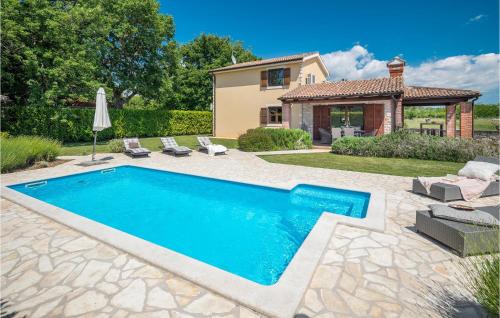 Lovely Home In Vosteni With Outdoor Swimming Pool in Vošteni