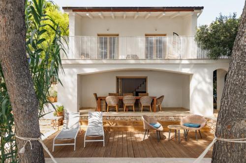 LUMA HVAR Premium Beachfront Villa 1st Row to Sea