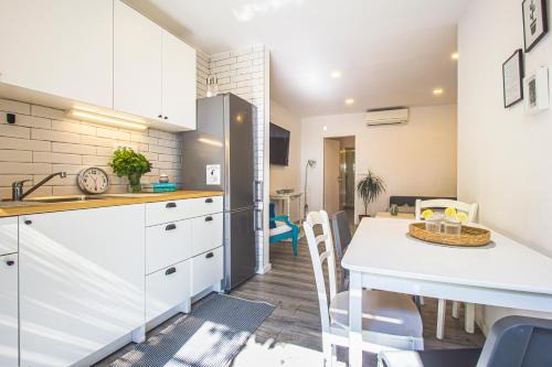 LunArta Apartments in Makarska