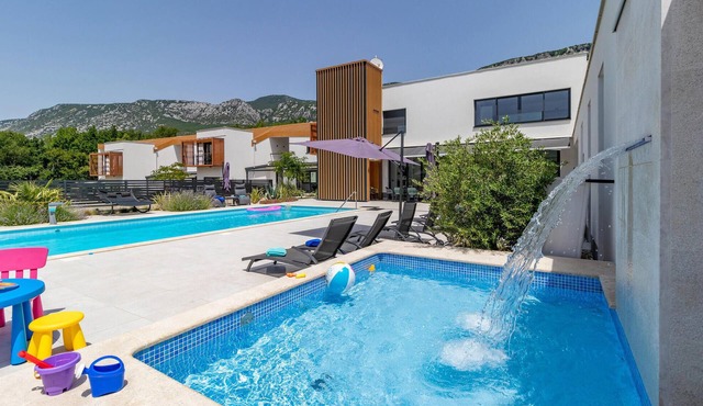 Luxurious home in Grizane with sauna in Grizane