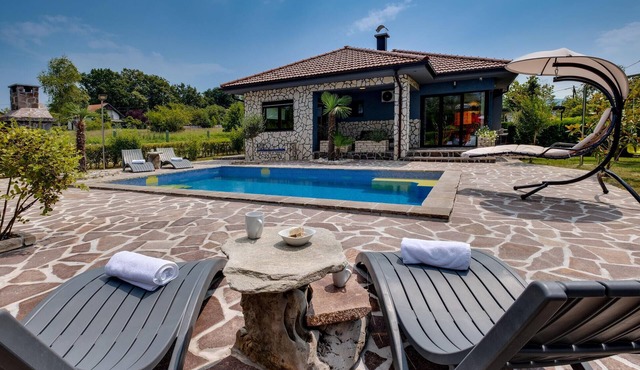 Luxurious home in Igrisce in Igrisce