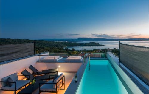 Luxurious Home In Njivice