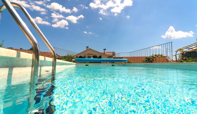 Luxurious Villa in Ružići Croatia with Private Pool and Garden