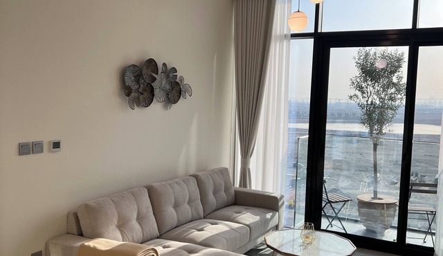 Luxury 1-bedroom apartment in lovely Dubai with stunning Burj Khalifa View in Dubai