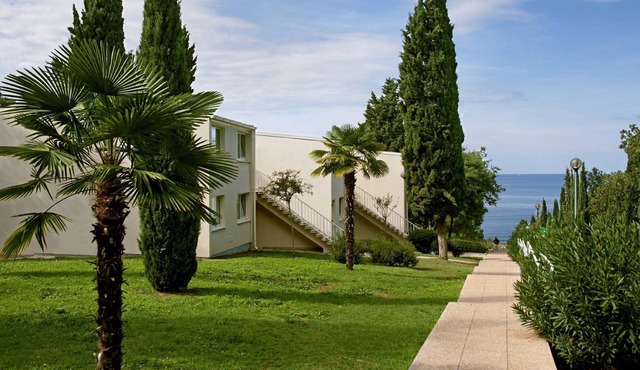 Luxury apartment 2.5km from historic Porec